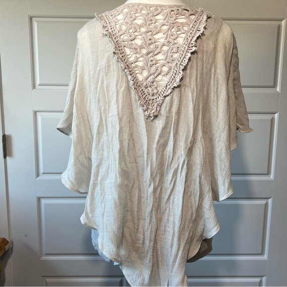 Apt 9 Lace Trim Bohemian Tunic Top Flowy Asymmetrical Boho Beige Blouse Small - Picture 2 of 7